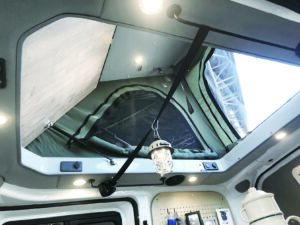 UTONE 200-ER