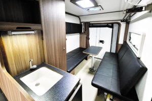 GX(グランドクロス)350