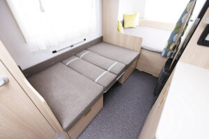 アドリア アビバ 442 PH