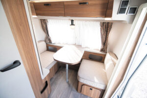 ハイマー エリバ ツーリング430