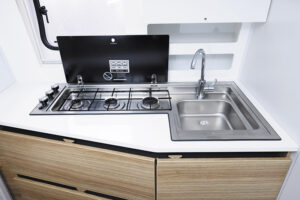 アドリア アクション 391 LH スポーツ